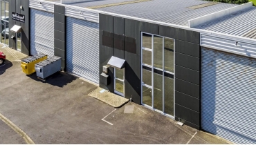 Modern Industrial Unit
